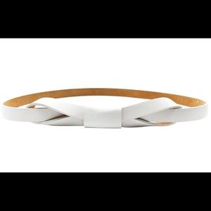 White waist belt